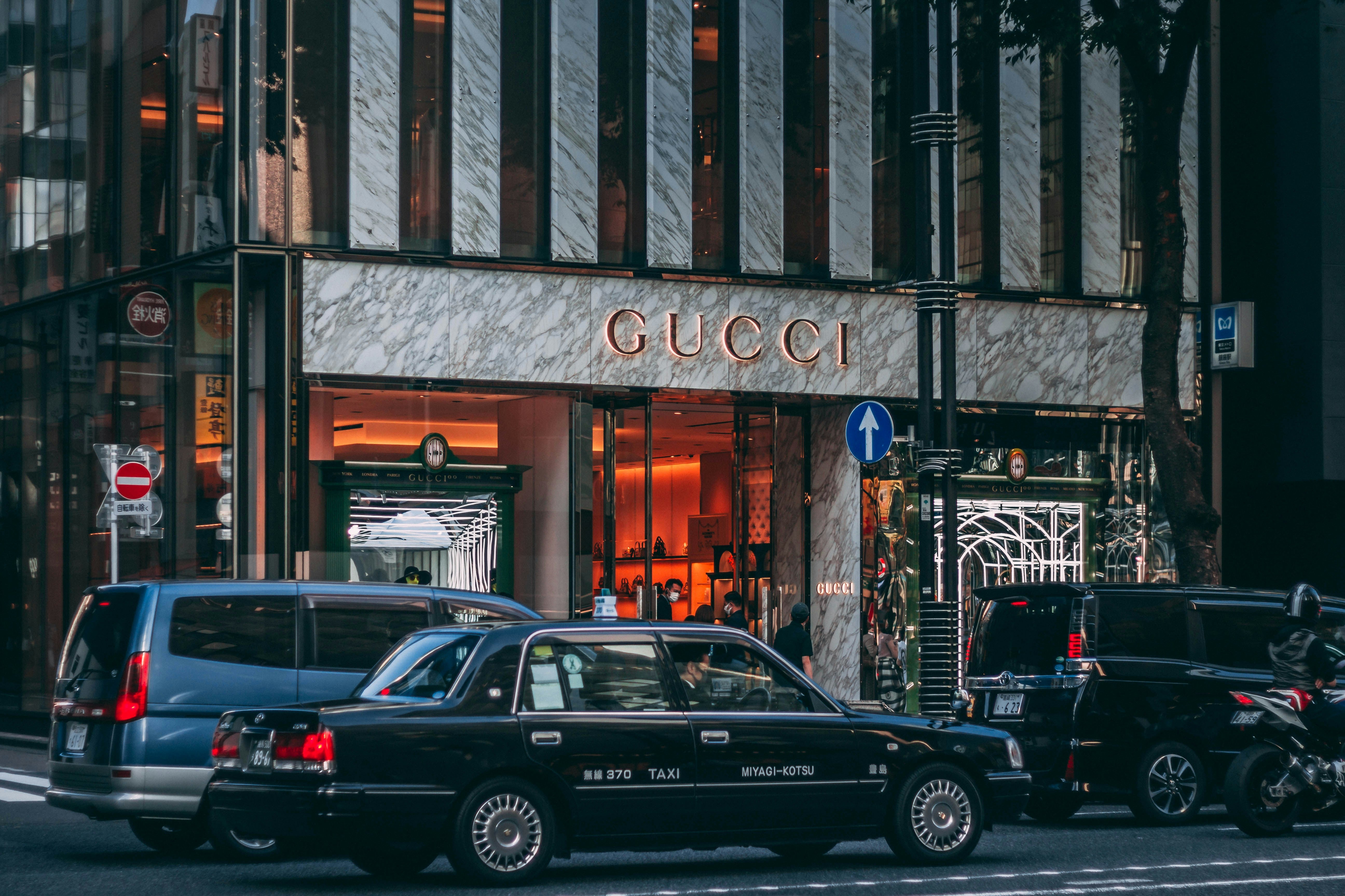 Gucci – EMS Luxury Finds