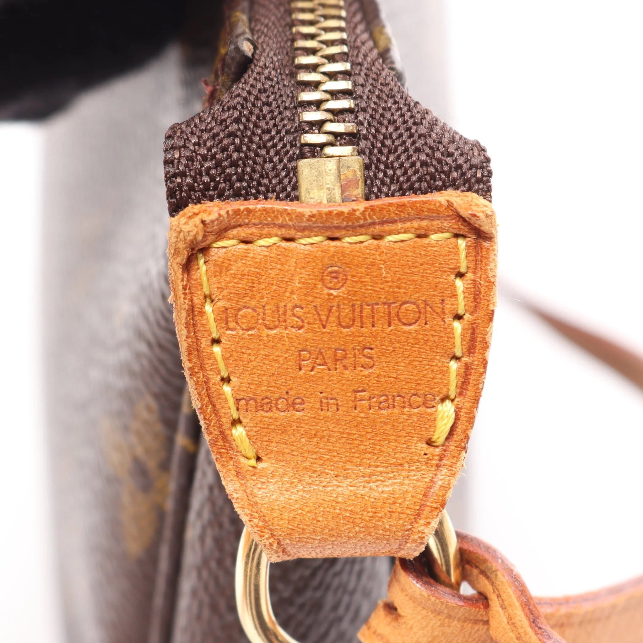 Louis Vuitton Pochette Accessoires