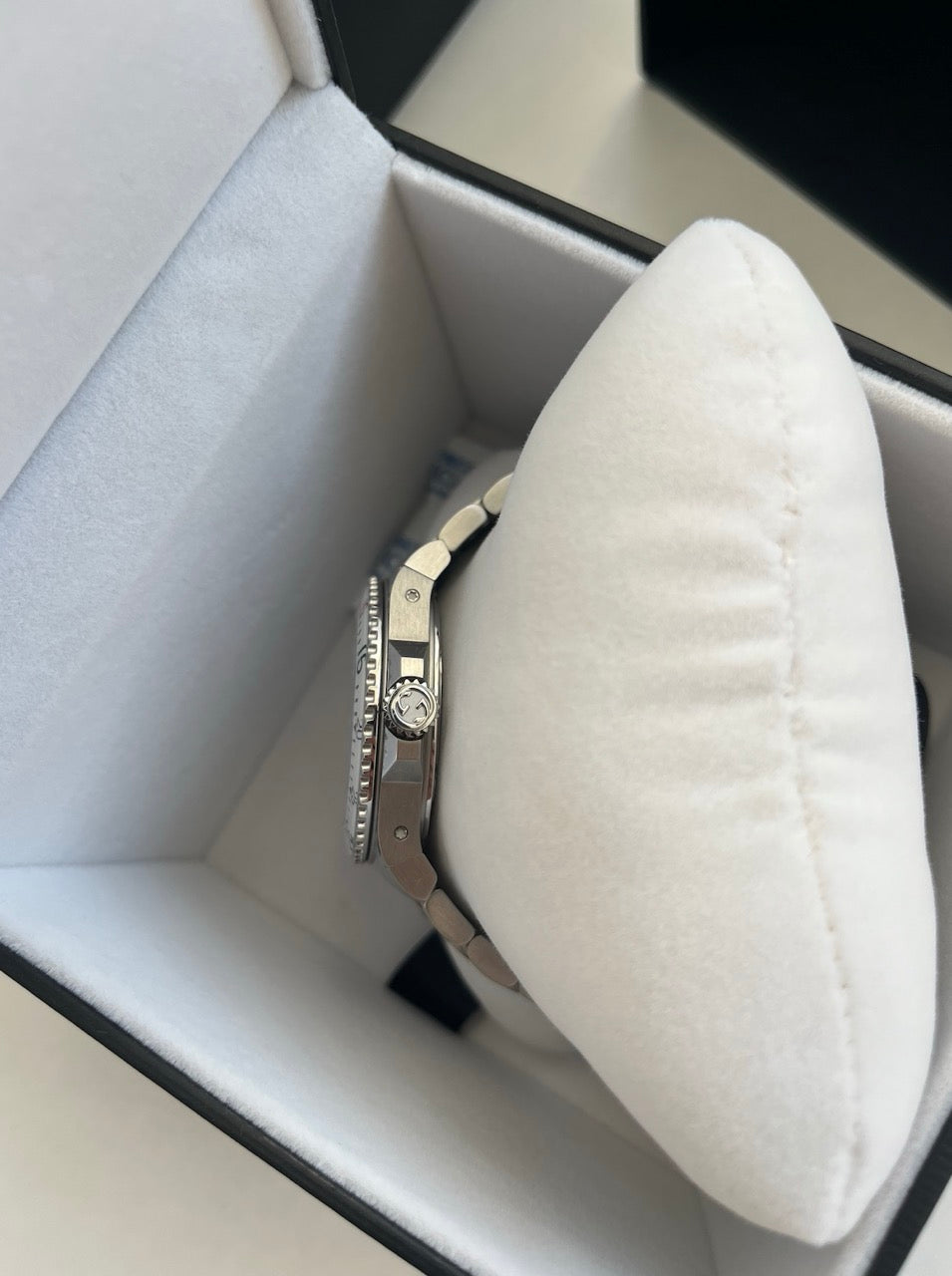 Gucci Dive watch - Silver White