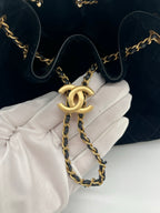 Chanel 25 Suede Quilted Small Hobo bag | Black