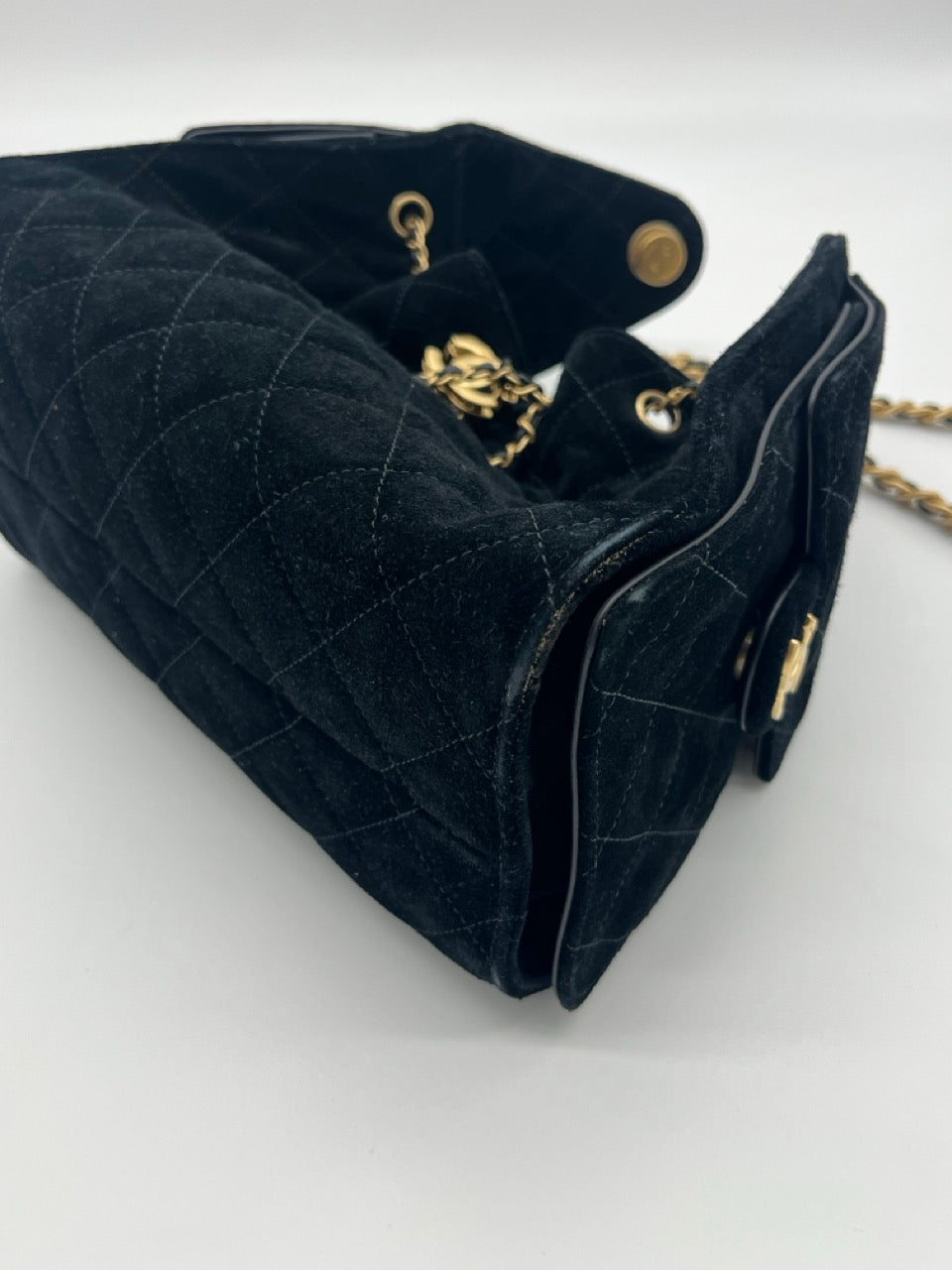 Chanel 25 Suede Quilted Small Hobo bag | Black