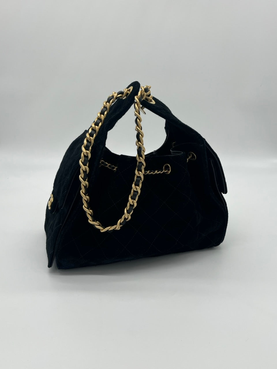 Chanel 25 Suede Quilted Small Hobo bag | Black