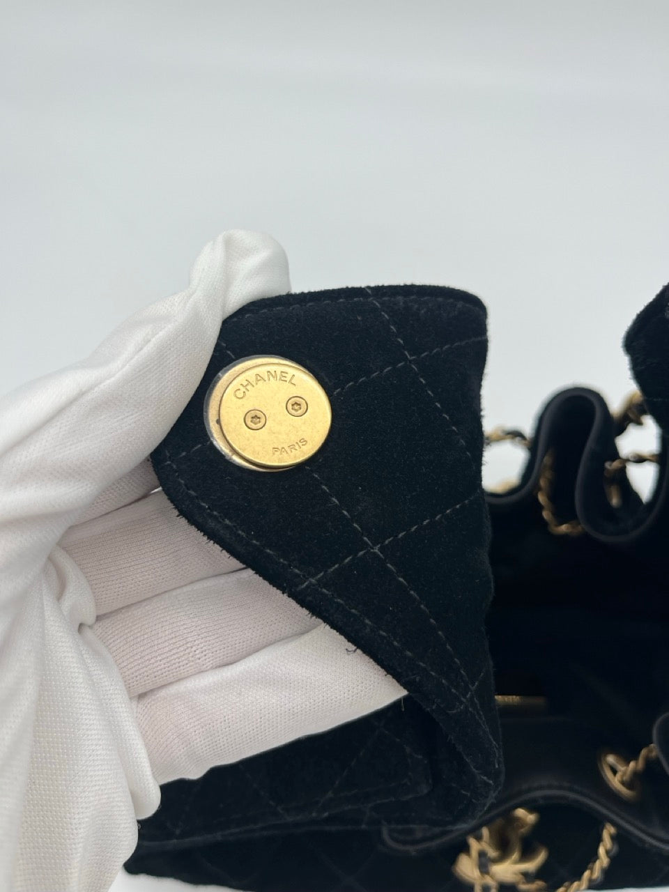 Chanel 25 Suede Quilted Small Hobo bag | Black