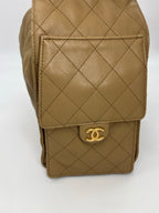 Chanel 25 Medium Hobo bag | Beige