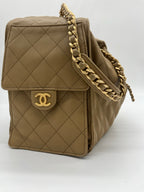 Chanel 25 Medium Hobo bag | Beige