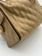 Chanel 25 Medium Hobo bag | Beige