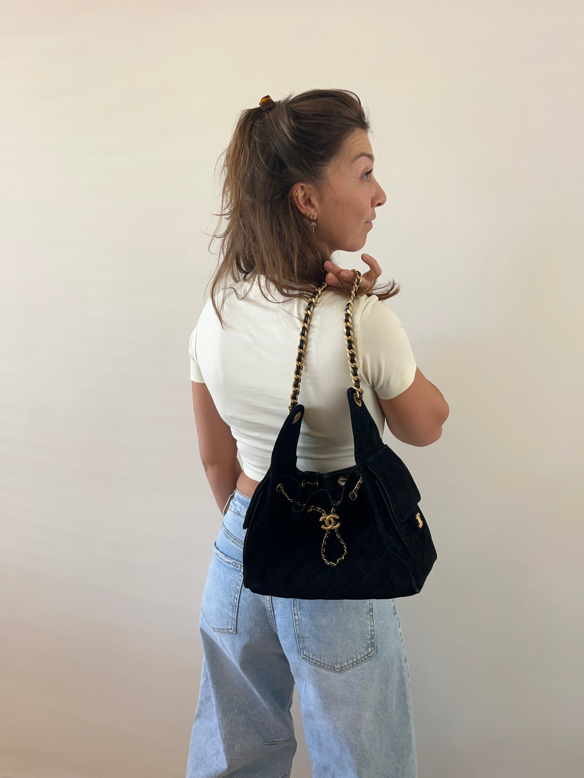 Chanel 25 Suede Quilted Small Hobo bag | Black