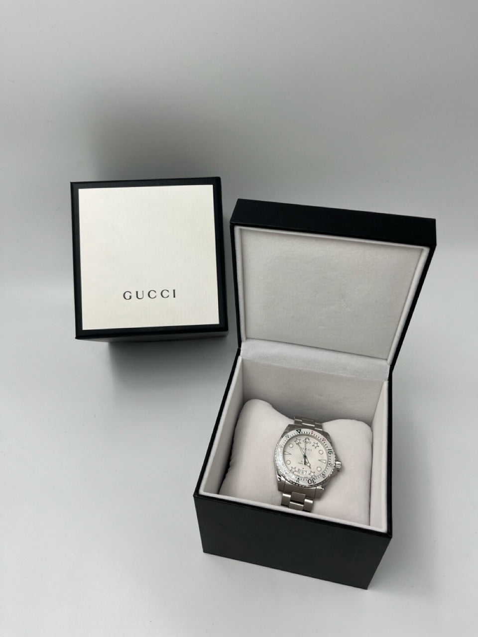 Gucci Dive watch - Silver White