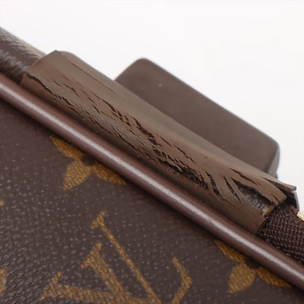 Louis Vuitton Pégase 55 Monogram