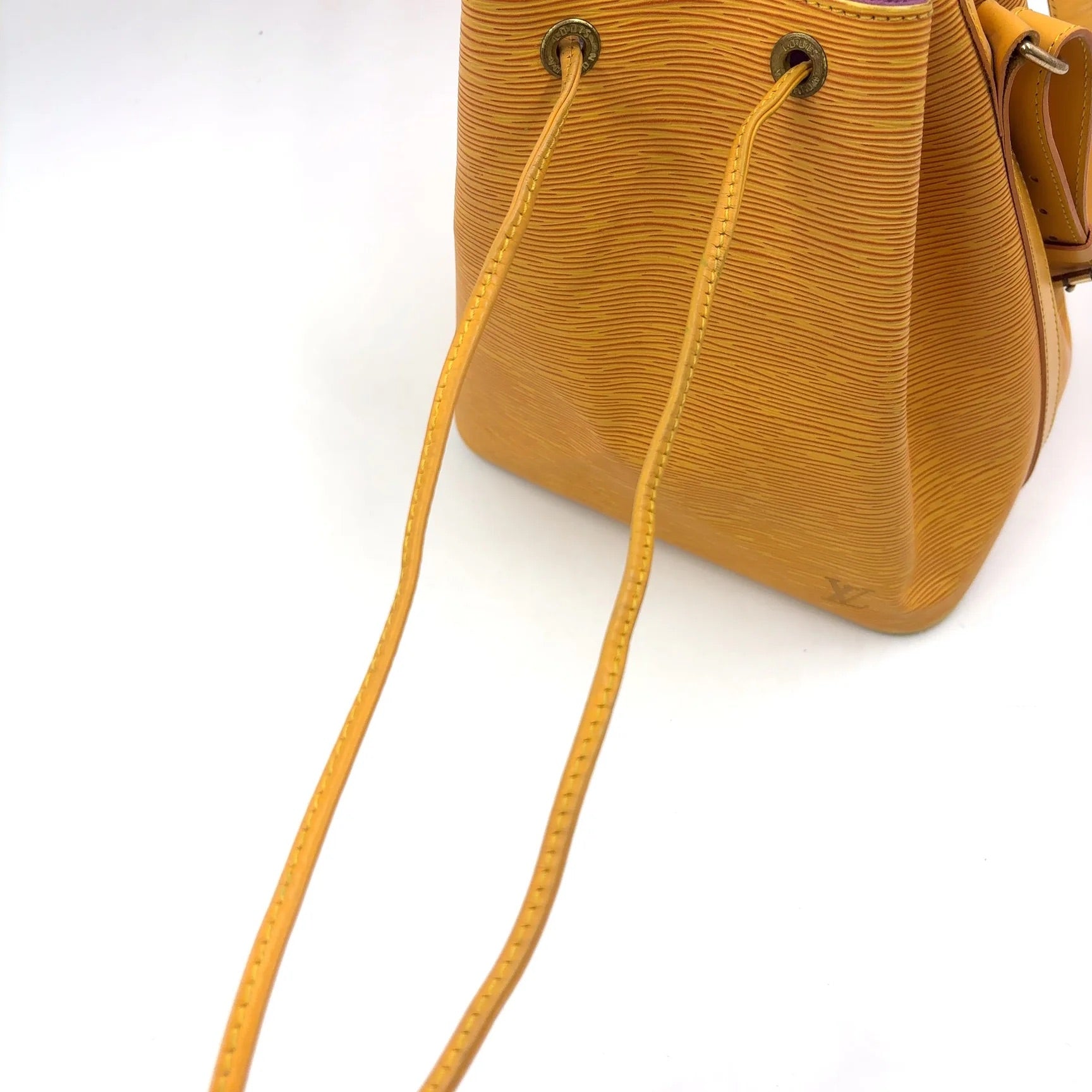 Louis Vuitton Peti Noe Epi Leather | Yellow