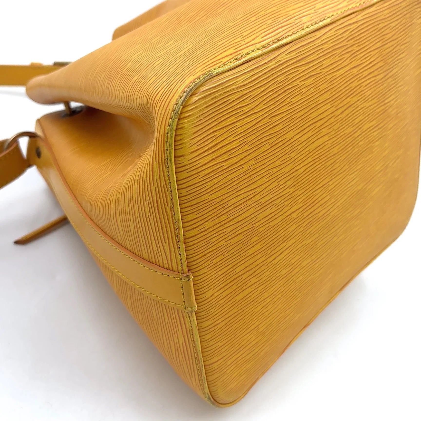 Louis Vuitton Peti Noe Epi Leather | Yellow
